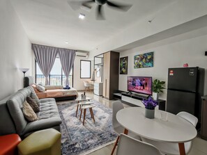 TV connectée, cheminée