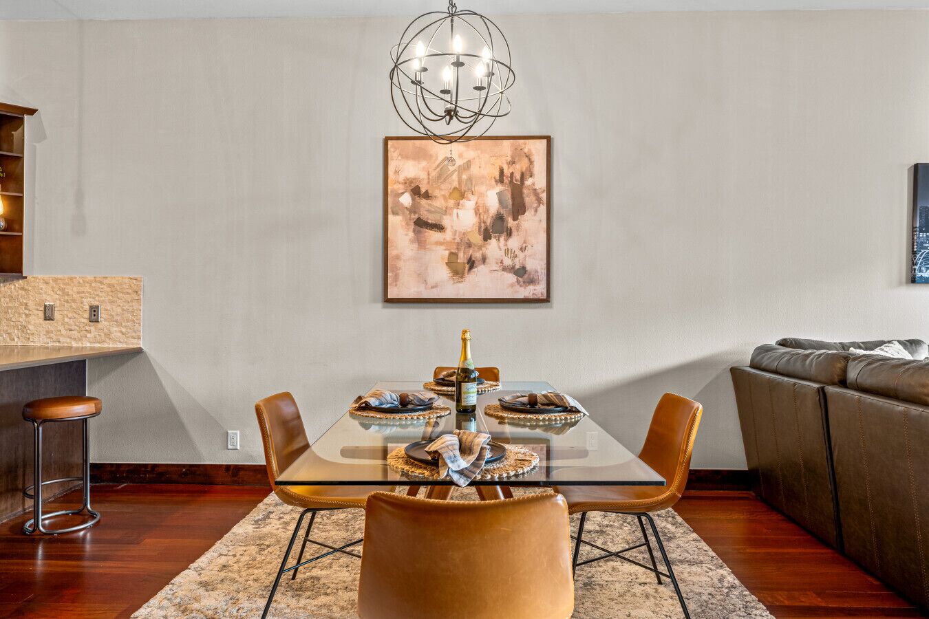 From breakfast to wine night, this dining area sets the scene