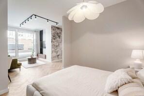 1 slaapkamer, een bureau, een strijkplank/strijkijzer, gratis wifi