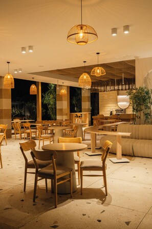 Lobby sitting area - Makai by Dhara Hotels (El Dabaa)