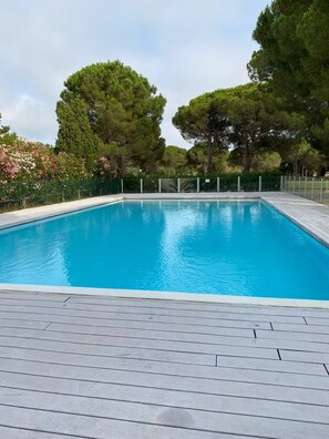 Utomhuspool