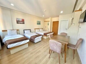 Economy Triple Room, Balcony, City View - N-V Suites (Istanbul)