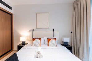 1 bedroom, iron/ironing board, WiFi (free), bed sheets