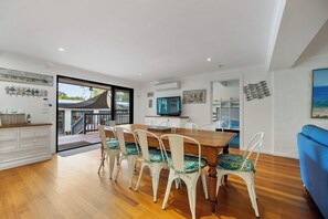 Interior - Whispering Seas -Stay 3 pay 2 Winter Promo (Bass Coast)