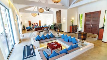 Villa, Private Pool, Garden View | Living area