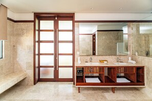 Villa, Private Pool, Garden View | Bathroom | Shower, soap, shampoo, toilet paper