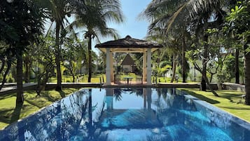 Villa, Private Pool, Garden View | Free WiFi