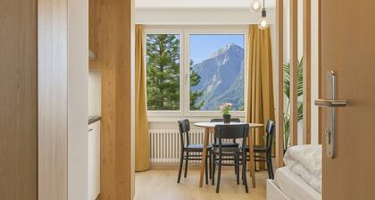 Elegant studio, close to the baths & nature