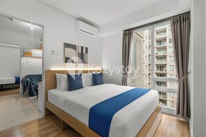 Apartment, 2 Bedrooms, City View | 2 bedrooms, laptop workspace, iron/ironing board, free WiFi