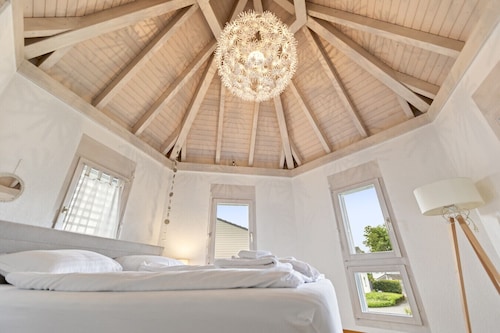 Bright architect-designed villa with private garden