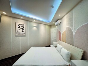 Deluxe Apartment, City View | Desk, laptop workspace, free WiFi - 9Trip Stay in Central Garden - District 1 (Ho Chi Minh City)