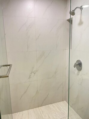 Classic Apart Daire, Balkon, Şehir Manzaralı | Banyo