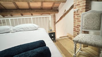 1 camera, Wi-Fi, lenzuola