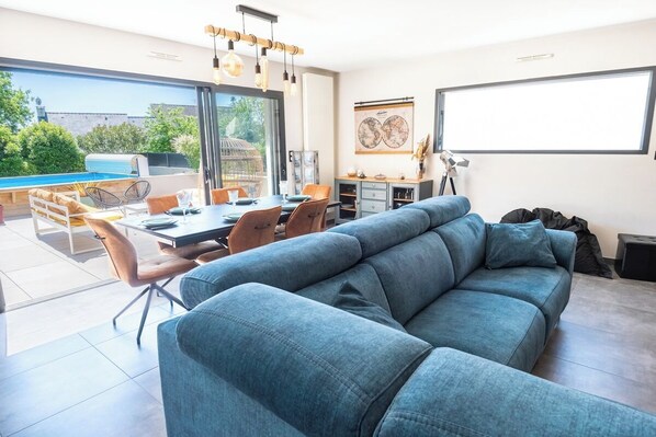 Smart TV, DVD player, table football, books