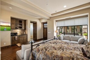 1 bedroom, WiFi, bed sheets, wheelchair access