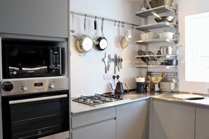 Microwave, oven, dishwasher