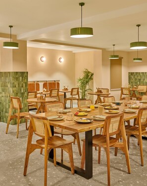 Restaurant - Minimalist - The Varanasi Edit (Varanasi)