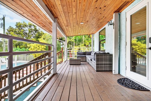 #NEW Palm Breeze Hideaway–Pool | Near DT!