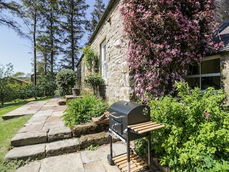 Terrace/patio. Station Masters House