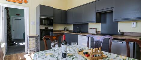 洗碗機、廚房用具/餐具/器皿