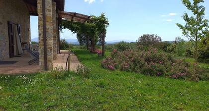 Farmhouse in the countryside with magnificent sea view, ideal for families with 4 paws