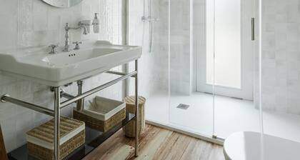 Imago Houses 3 - by MET
