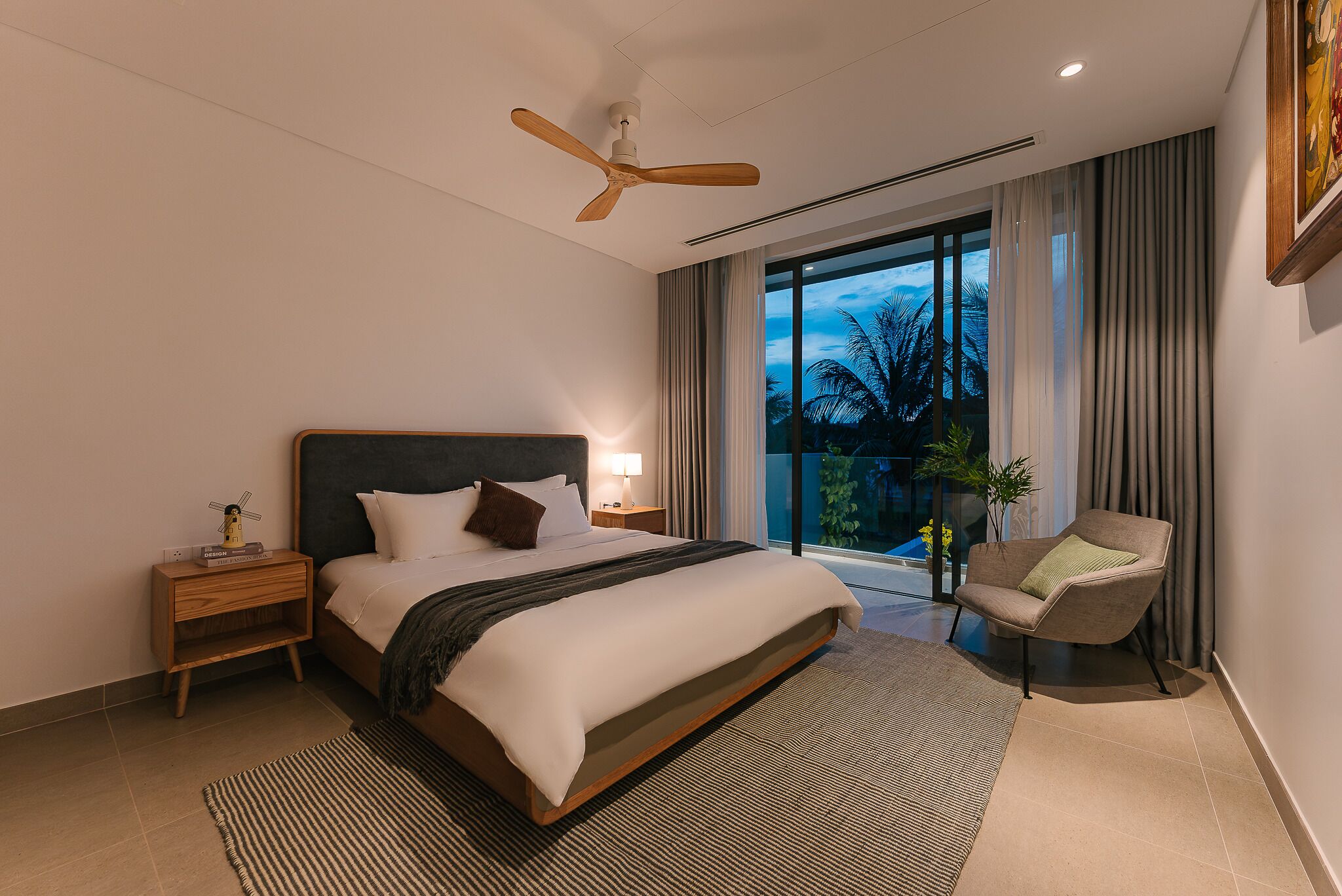 3 多间卧室、办公桌、熨斗/熨衣板、WiFi