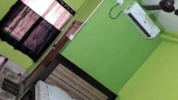 Chambre Standard double | Accès au Wi-Fi (inclus)