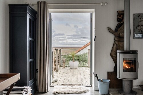 Spectacular sea and marsh views