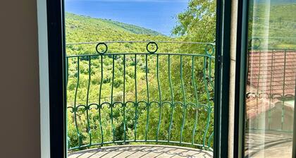 Villa HESTIA-Spacious 2-storey villa with 4 bedrooms, 2 bathrooms,a full kitchen