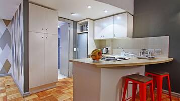 Loft, 1 Bedroom | Private kitchen