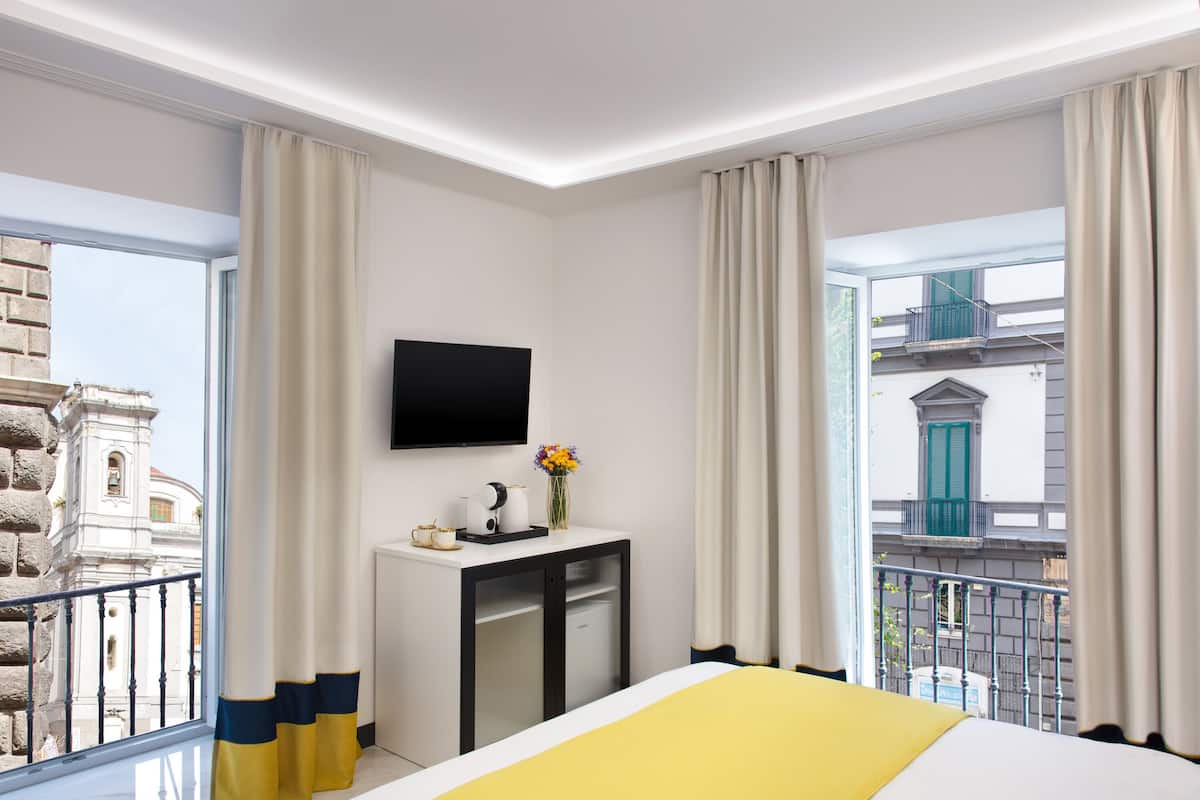 Elite Room, City View | Meja, Wi-fi percuma
