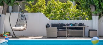 GEORGIAS PRIVATE PARADISE