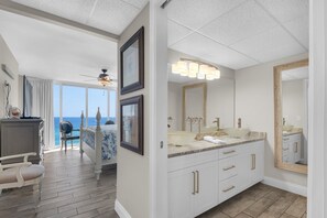 3 habitaciones, wifi gratis y ropa de cama 