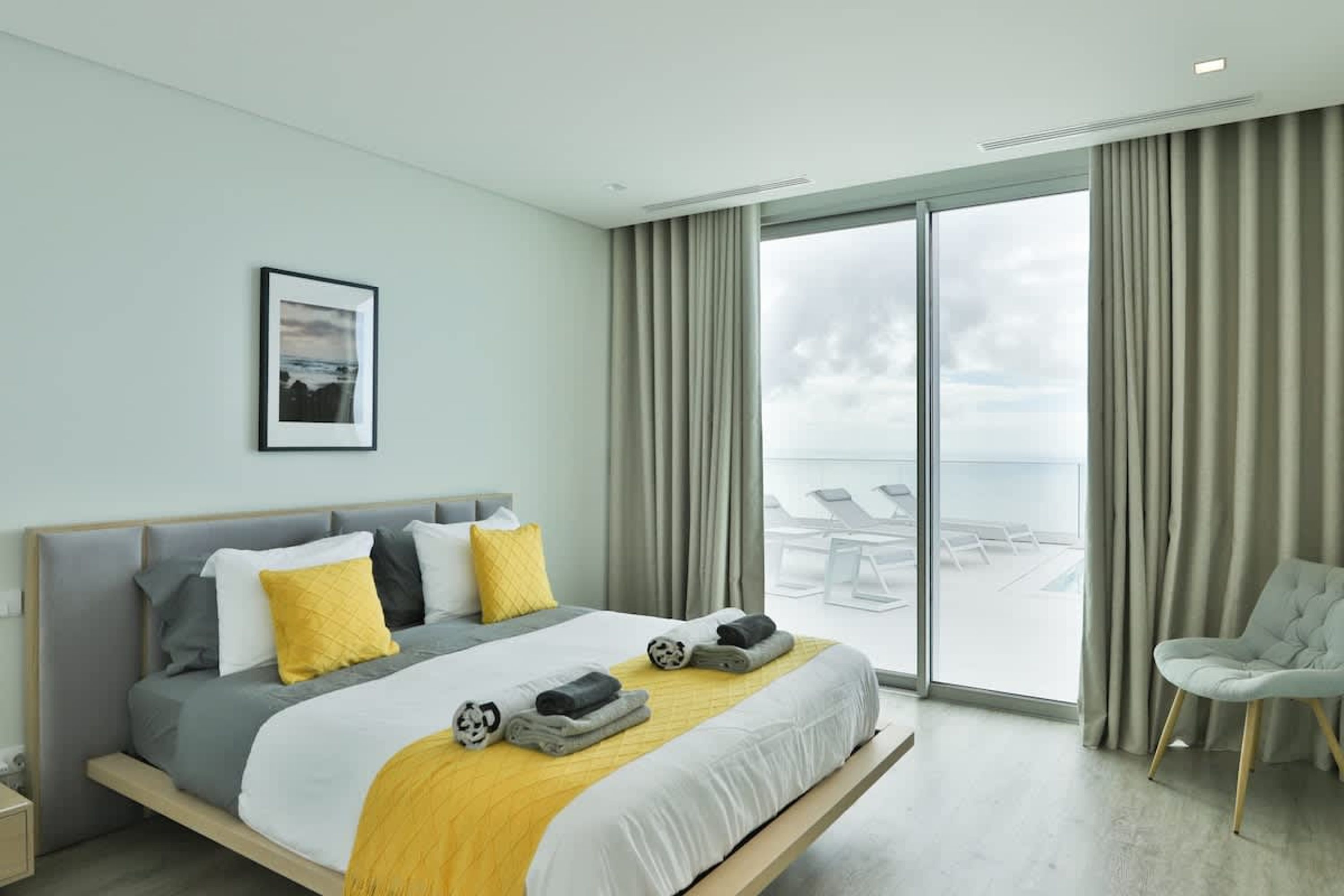 3 bedrooms, Internet