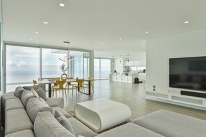 Villa, Accessible | 3 bedrooms, Internet - Villa Noelia Ocean View (Calheta)