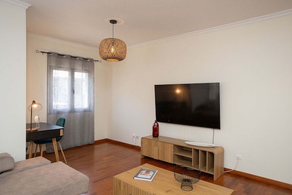 Apartment | 2 bedrooms, Internet