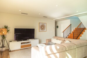 Villa | 5 bedrooms, Internet - Villa Eden Sky in Prazeres (Calheta)