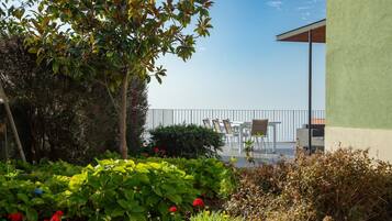 Vila | 4 quartos, escrivaninha, acesso à internet de alta velocidade