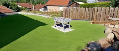 Enceinte de lâhĂ©bergement