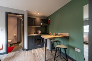 Deluxe Studio, Non Smoking | Private kitchen - Sherbourne Student Village (Coventry)