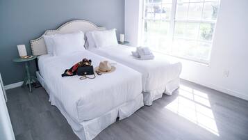 奢华别墅, 5 间卧室, 私人游泳池, 花园景观 | 记忆海绵床垫、免费 WiFi、床单