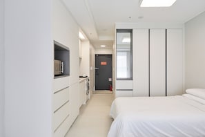 Standaard Twin kamer, uitzicht op haven | Gratis wifi, beddengoed