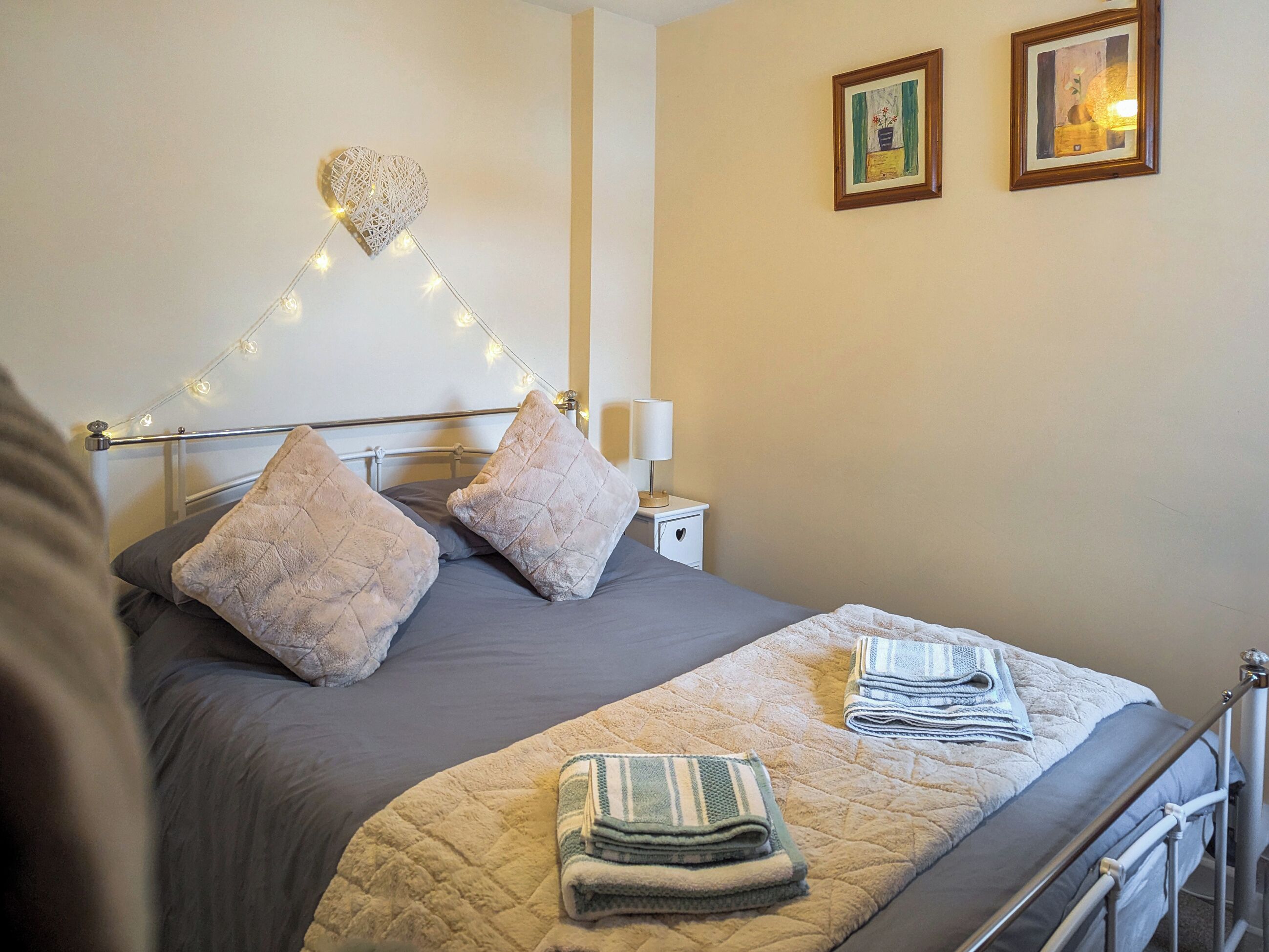 2 bedrooms, free WiFi