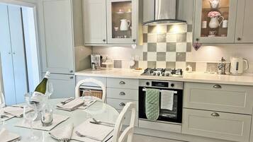 Dishwasher, highchair