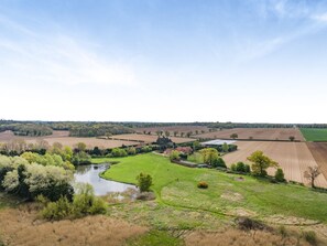 Unclassified image, 4 of 22, button