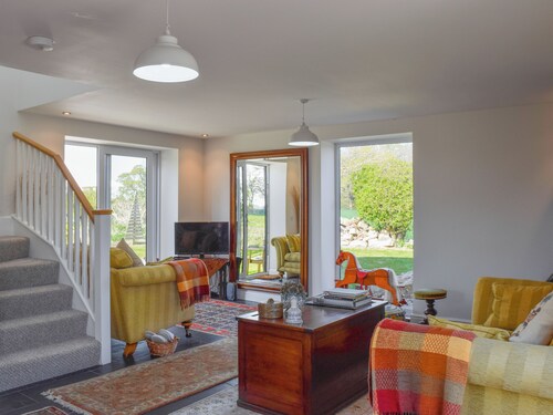 2 bedroom accommodation in Knutsford