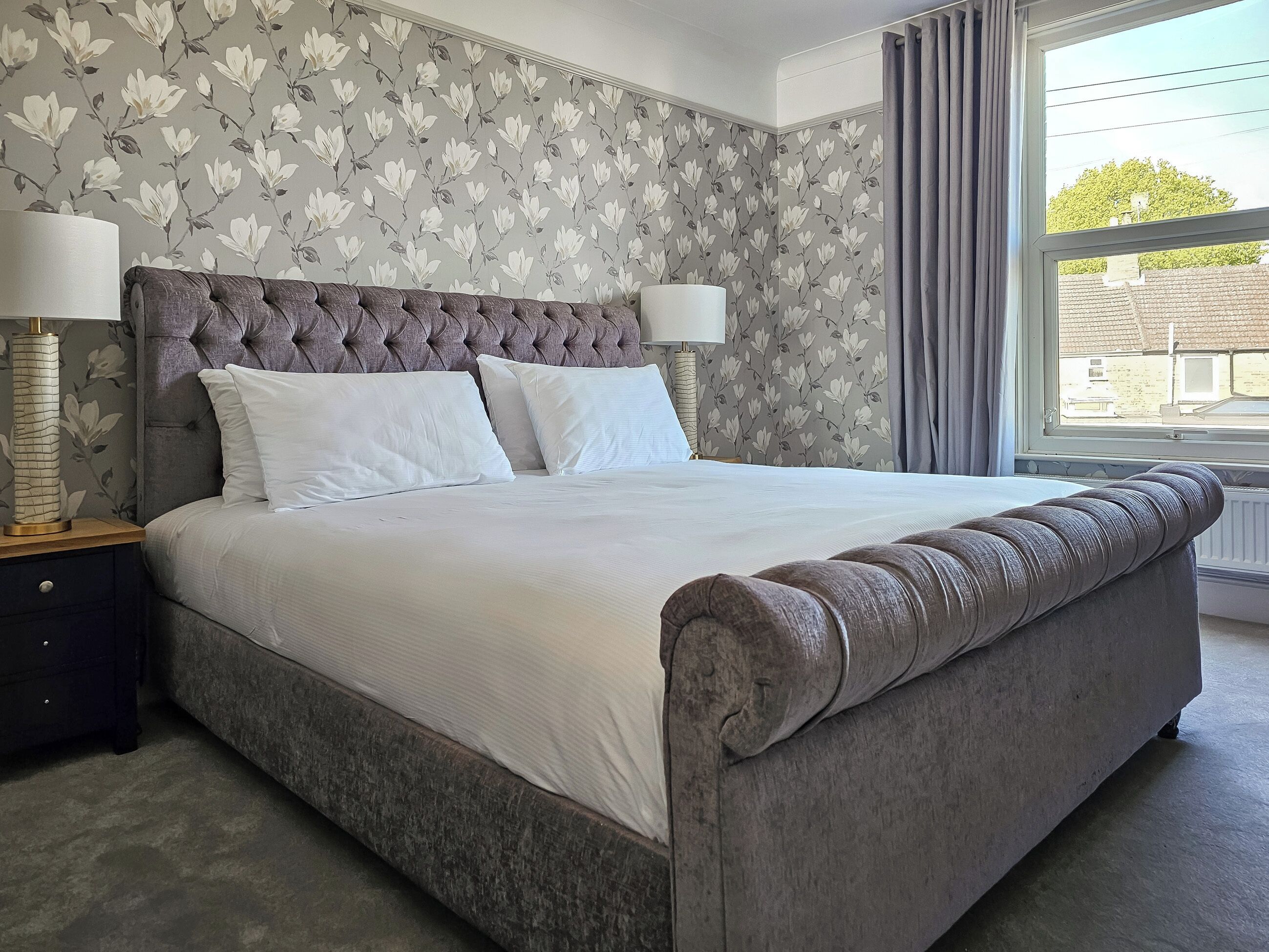 6 bedrooms, free WiFi