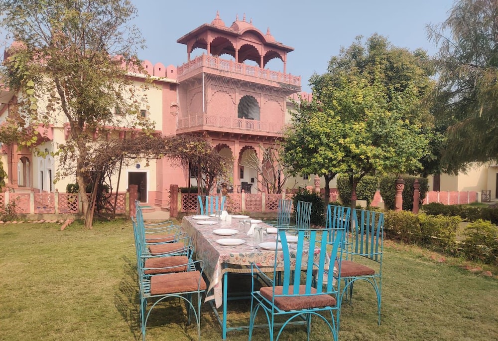 3 Star Hotels