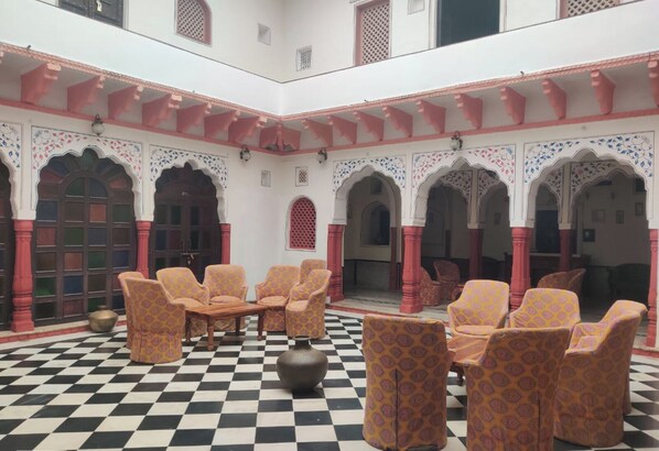 Restaurant - Heritage Lotwara Fort (Baswa)